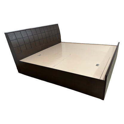 CHECKS Bed - Premium Bed from ARMORI - Just Rs. 41999! Shop now at ARMORI