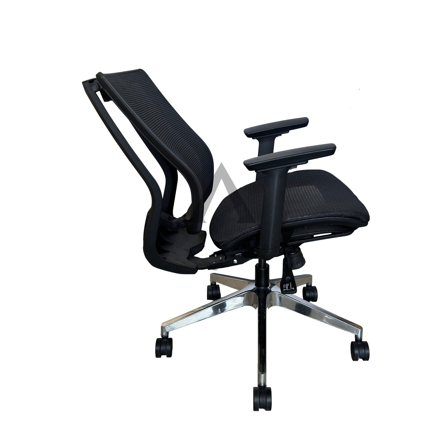 MACH ONE Chair - Premium Office chair from ARMORI - Just Rs. 22000! Shop now at ARMORI